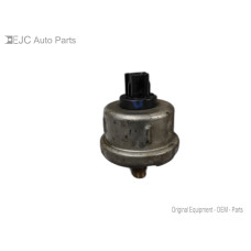 225D028 Engine Oil Pressure Sensor For 07-17 Toyota Tundra 5.7 8352060051 4WD 225D028 Engine Oil Pressure Sensor For 07-17 Toyota Tundra 5.7 8352060051 4WD