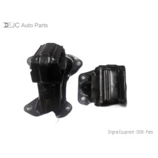221K104 Motor Mounts Pair For 09-10 Jeep Grand Cherokee  3.7 52090296AF 4WD