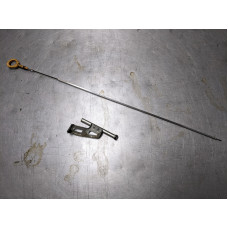 239U107 Engine Oil Dipstick With Tube For 21-22 Toyota Venza 2.5 15301F0010 FWD 239U107 Engine Oil Dipstick With Tube For 21-22 Toyota Venza 2.5 15301F0010 FWD