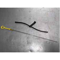252S304 Engine Oil Dipstick With Tube For 08-10 Jeep Compass 2.4 04884688AD Gas 252S304 Engine Oil Dipstick With Tube For 08-10 Jeep Compass 2.4 04884688AD Gas