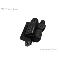 253F322 Ignition Coil Igniter For 02-06 Cadillac Escalade  6.0 12558693 LQ9