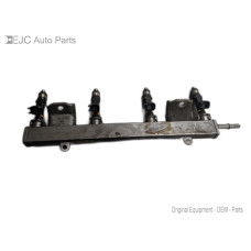 02N105 Fuel Injectors Set With Rail For 06-13 Mazda 3  2.0 6M8GBA Gas
