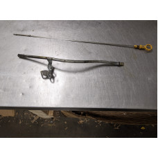 04U217 Engine Oil Dipstick With Tube For 14-16 Nissan Rogue 2.5 111403TA0A Gas 04U217 Engine Oil Dipstick With Tube For 14-16 Nissan Rogue 2.5 111403TA0A Gas