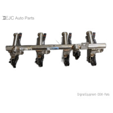 250R110 Fuel Rail For 22-23 Volvo XC60  2.0 32140074 Turbo