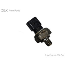 257Z121 Engine Oil Pressure Sensor For 20-23 Nissan Kicks  1.6 250707DB0A Gas