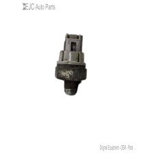261C228 Engine Oil Pressure Sensor For 17-19 Toyota Highlander 3.5 835300E010 Gas 261C228 Engine Oil Pressure Sensor For 17-19 Toyota Highlander 3.5 835300E010 Gas