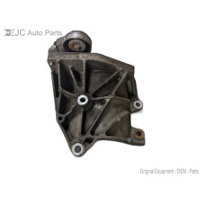 267F316 Air Compressor AC Bracket From 2003 Cadillac Escalade  6.0 12554026 Gas