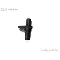 271W221 Camshaft Position Sensor For 13-18 Toyota Rav4  2.5  Gas