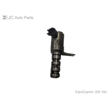 275E318 Variable Valve Timing Solenoid For 09-12 Jeep Grand Cherokee  5.7  Hemi