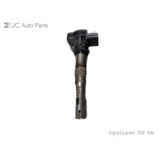 277U208 Ignition Coil Igniter For 06-14 Volkswagen Passat  2.5 07K905715F Gas