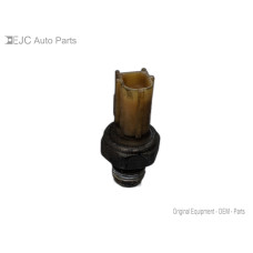 282B103 Engine Oil Pressure Sensor For 16-19 Ford Explorer 3.5 6U5E9278DA Gas 282B103 Engine Oil Pressure Sensor For 16-19 Ford Explorer 3.5 6U5E9278DA Gas