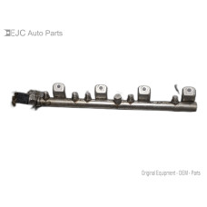 202S305 Left Fuel Rail For 14-16 BMW X5  4.4  Turbo