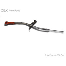 212U206 Engine Oil Dipstick With Tube For 16-20 Kia Sorento  2.4 266122G000 Gas