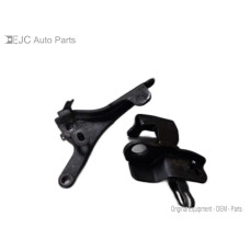 212S324 Engine Lift Bracket Set For 14-18 Kia Sorento  3.3  Gas