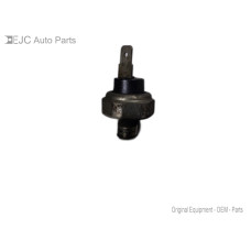 210F322 Engine Oil Pressure Sensor For 08-10 Subaru Impreza WRX Sti 2.5 25240KA041 Turbo 210F322 Engine Oil Pressure Sensor For 08-10 Subaru Impreza WRX Sti 2.5 25240KA041 Turbo