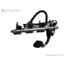205S331 Fuel Injectors Set With Rail For 13-15 Hyundai Veloster 1.6 353502B200 Turbo 205S331 Fuel Injectors Set With Rail For 13-15 Hyundai Veloster 1.6 353502B200 Turbo