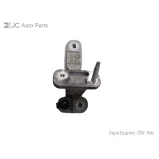 245S210 Engine Cover Bracket For 21-22 Jeep Grand Cherokee L 3.6 68414088AB Gas 245S210 Engine Cover Bracket For 21-22 Jeep Grand Cherokee L 3.6 68414088AB Gas
