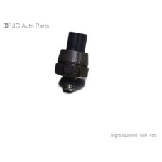 21U229 Engine Oil Pressure Sensor For 09-14 Nissan Murano  3.5 252404M40E Gas