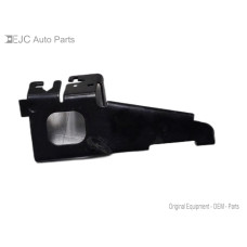 223D327 Throttle Cable Bracket For 96-97 Cadillac Seville  4.6  Vin Y