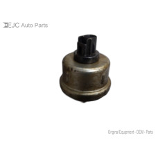 220S305 Engine Oil Pressure Sensor For 07-17 Toyota Tundra 5.7 8352060051 Gas 220S305 Engine Oil Pressure Sensor For 07-17 Toyota Tundra 5.7 8352060051 Gas