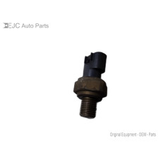 227T312 Engine Oil Pressure Sensor For 01-04 Chevrolet Silverado 2500 HD  6.6  Diesel