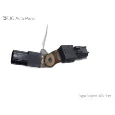 233W228 Ignition Capacitor For 14-18 Jeep Wrangler 3.6 68080837AB Gas 233W228 Ignition Capacitor For 14-18 Jeep Wrangler 3.6 68080837AB Gas