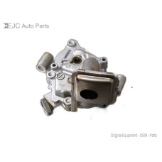 233U210 Engine Oil Pump For 17-19 Toyota Corolla  1.8 1510037030 Gas