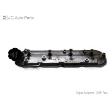 237W111 Right Valve Cover For 09-14 Cadillac Escalade  6.2 12611021 Gas