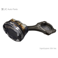 241P201 Right Piston and Rod Standard For 13-14 Subaru XV Crosstrek  2.0 12100AA470 Gas