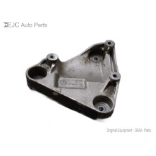 27U110 Right Motor Mount Bracket For 13-15 Chevrolet Trax  1.4 55577637 Turbo