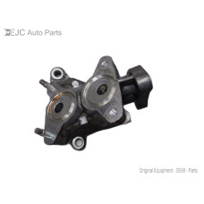 241G226 Oil Cooler Housing For 17-19 Toyota Highlander  3.5 157810P010 Gas
