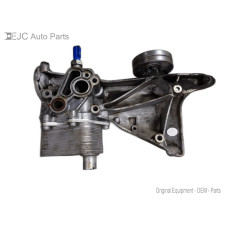 27U208 Oil Filter Housing With Cooler For 10-12 Audi Q5  2.0 06H903143E Turbo