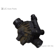 26N111 Thermostat Housing Assembly For 04-06 BMW x5  3.0 754947603 Gas