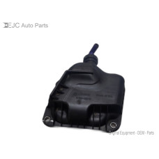 252C106 Crankcase Ventilation Housing For 16-18 Mazda CX-3  2.0 PE7W13139 Gas