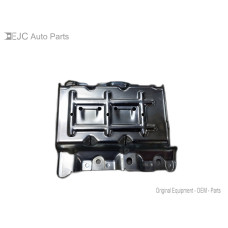 252C127 Engine Oil Baffle For 16-18 Mazda CX-3  2.0 PE011041Y Gas
