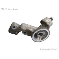 30G219 Engine Oil Filter Housing For 01-04 Toyota Sequoia  4.7  Gas