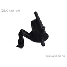 252C230 EVAP Purge Valve For 13-16 Hyundai Santa Fe Sport 2.4 2891025100 Gas 252C230 EVAP Purge Valve For 13-16 Hyundai Santa Fe Sport 2.4 2891025100 Gas