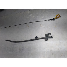 251E333 Engine Oil Dipstick With Tube For 08-12 Infiniti EX35  3.5  Gas