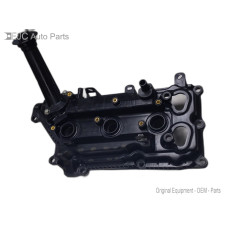 251N215 Left Valve Cover For 20-24 Nissan Frontier  3.8 132649BT0A Gas