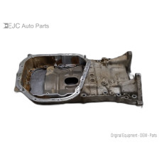GZM206 Upper Engine Oil Pan For 98-06 Toyota Sienna  3.3 121110A030 Gas
