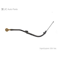 258F341 Engine Oil Dipstick With Tube For 15-16 Subaru Impreza  2.0 11139AA050 Gas