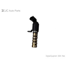 258G222 Variable Valve Timing Solenoid For 17-22 Hyundai Ioniq Hybrid 1.6 2435703HA0 Gas 258G222 Variable Valve Timing Solenoid For 17-22 Hyundai Ioniq Hybrid 1.6 2435703HA0 Gas