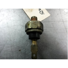 94V025 Engine Oil Pressure Sensor For 95-96 Hyundai Accent  1.5